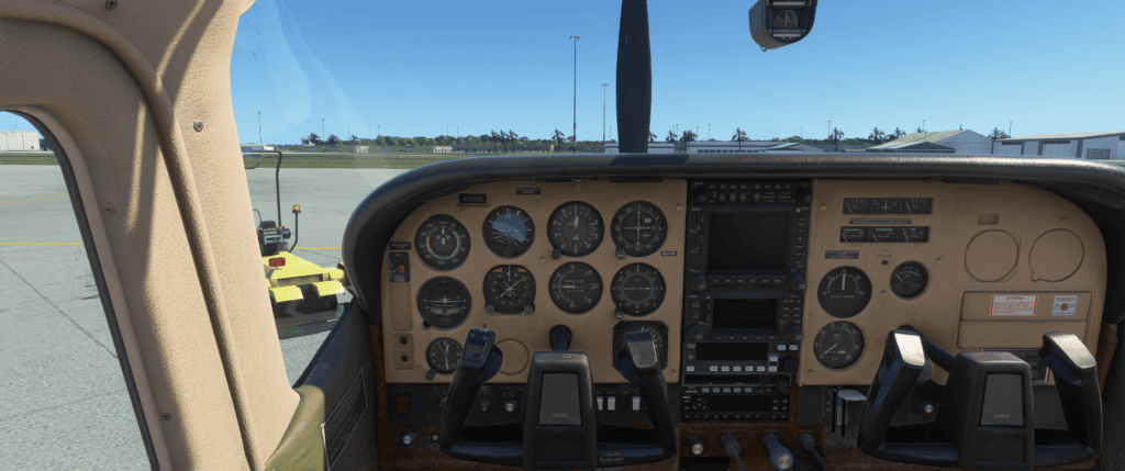 Cessna 182 Cockpit